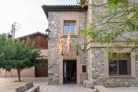 Imagen La Secretaria-Interventora de Hoz y Costean se jubila después de 36 años...